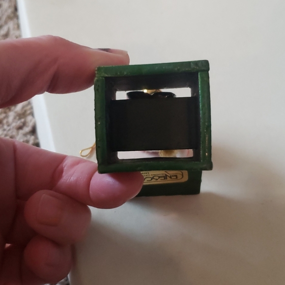 Vintage Enesco Christmas Ornament. - Picture 6 of 6